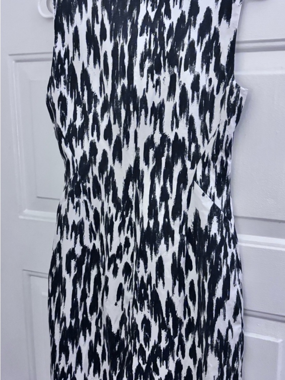 Ann Taylor Black & White Patterned Midi Dress - Picture 3 of 5